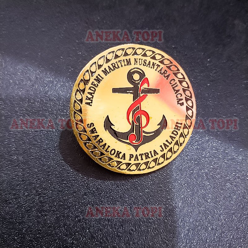 Pin AMN Cilacap Pin Bros Logo Akademi Maritim Atribut Pelayaran - Aneka Topi