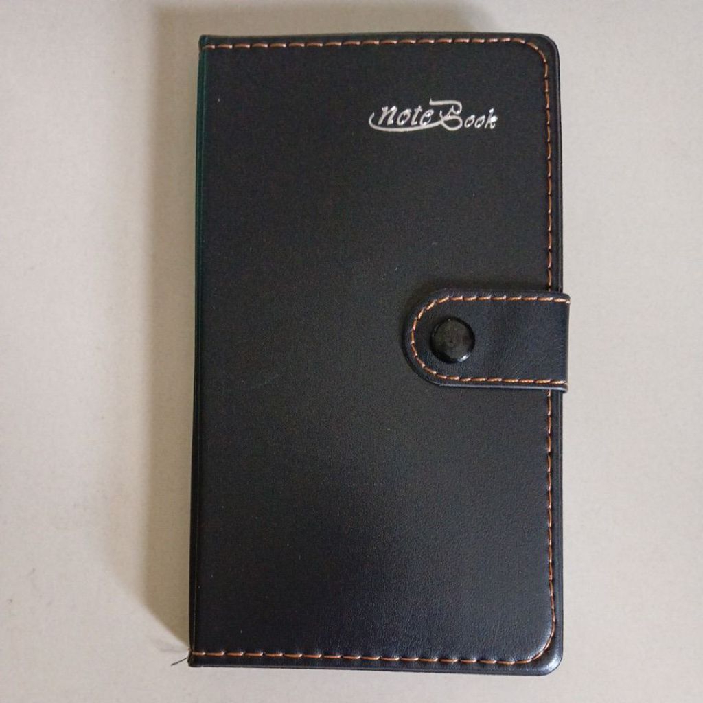 

Agenda / Note book 8348 ukuran 16,5 x 9 cm
