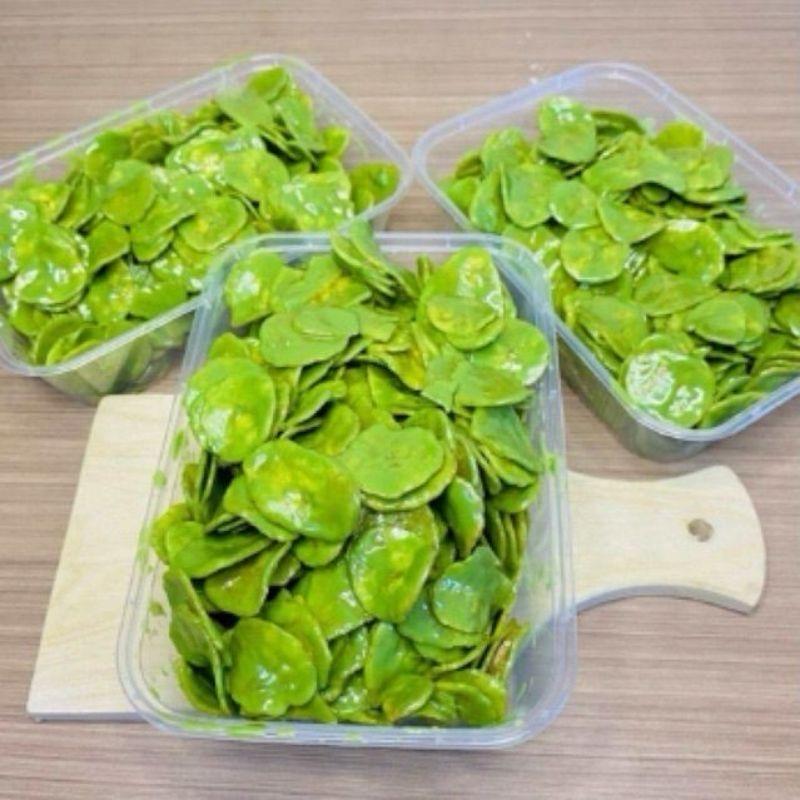 

Keripik Pisang Coklat Lumer Matcha 150 Gram