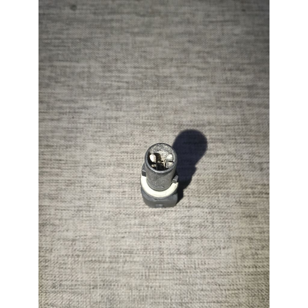 soket fitting lampu sein sen depan Mercedes Benz w211 Original