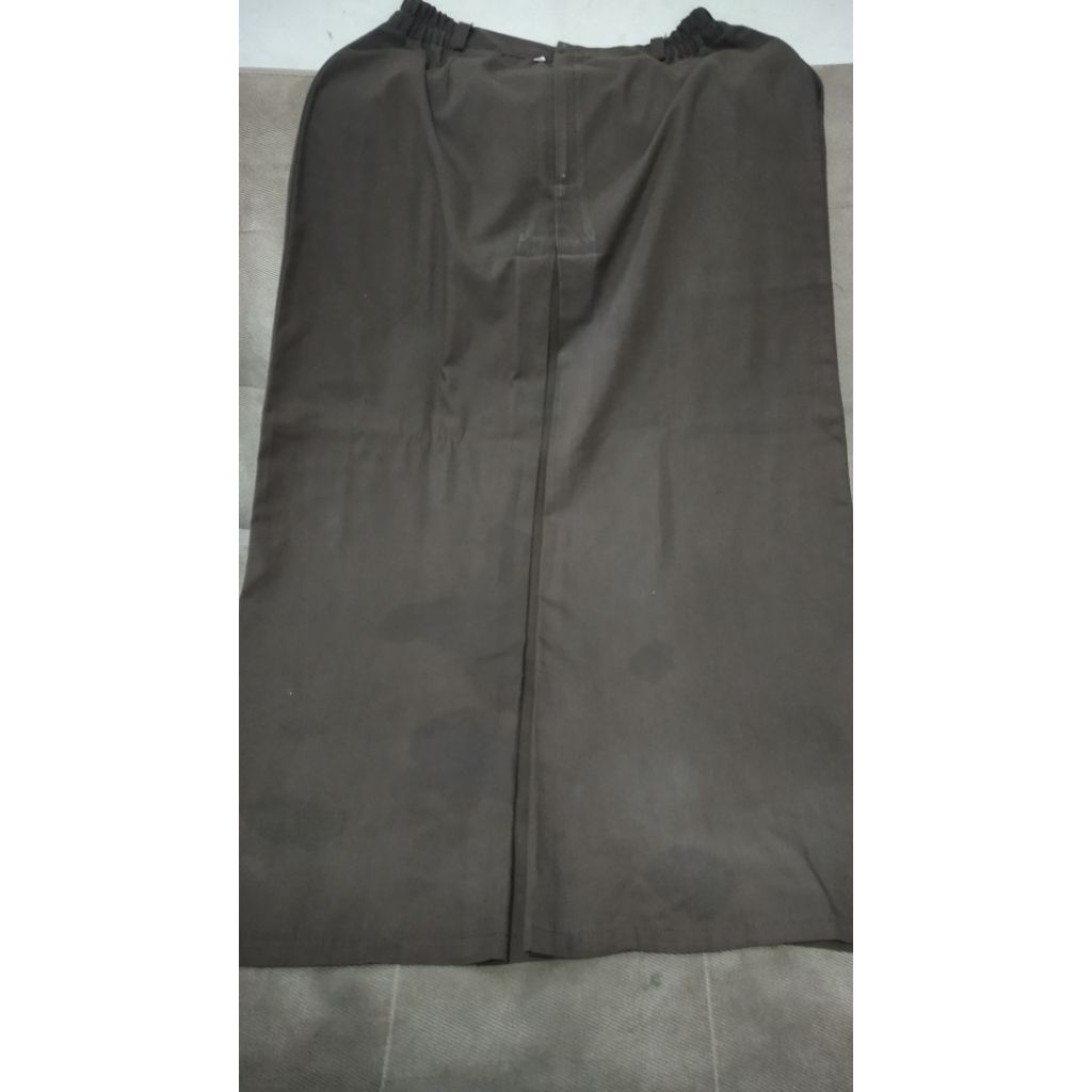 

PRELOVED Seragam Sekolah SMA & SMP, OBRAL MURAH Putih Abu, Pramuka, Rok Span