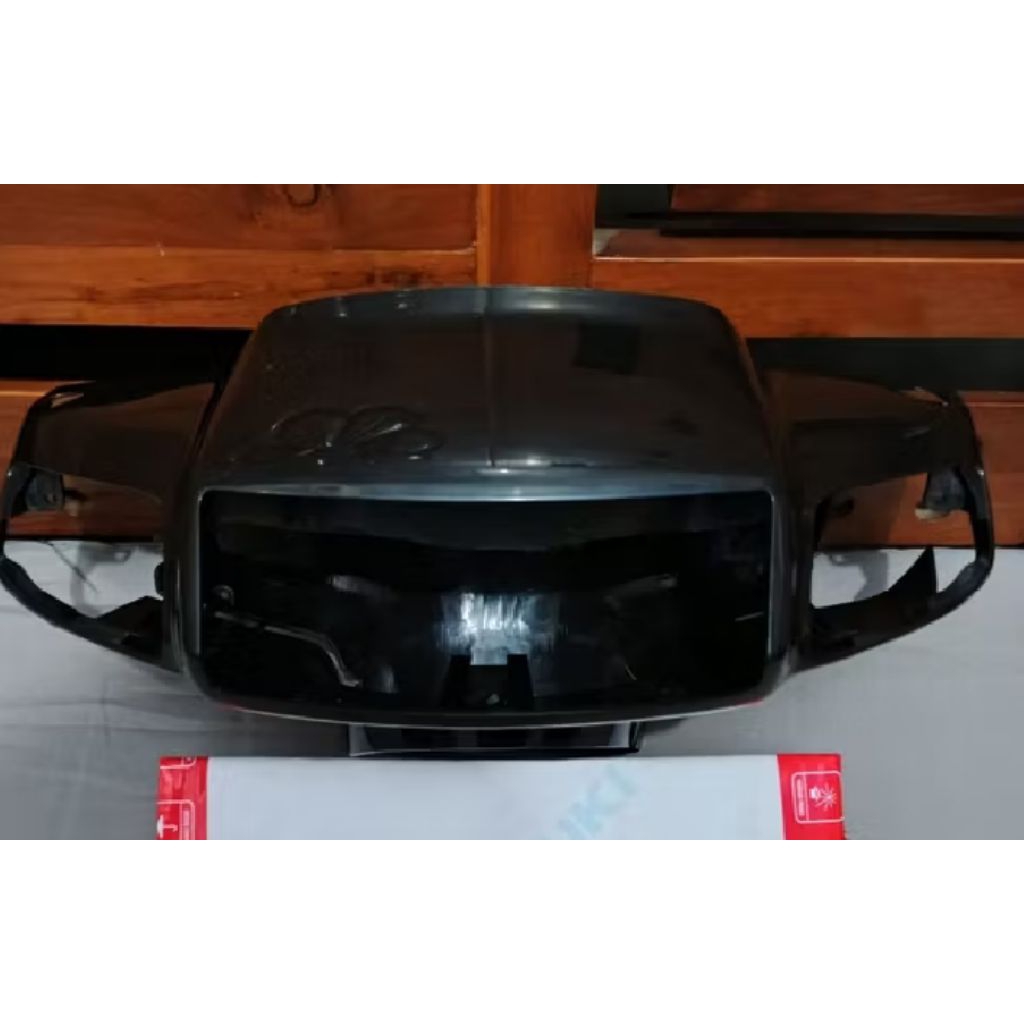BATOK COVER BODY PLASTIK LAMPU DEPAN SUZUKI SATRIA R LUMBA 2T ORIGINAL