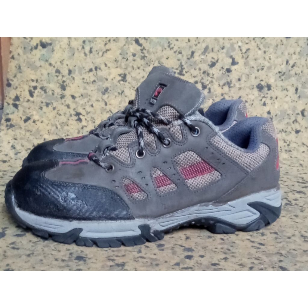 Nepa sepatu safety second size 43