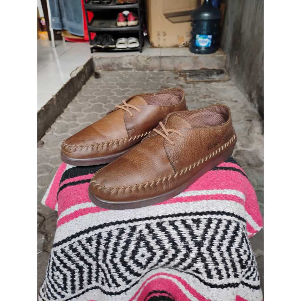 Hirase Shoes Japan (Regal Grenson Paraboot Kleman GH Bass Weejuns Churchs Crockett Jones Loake Trick