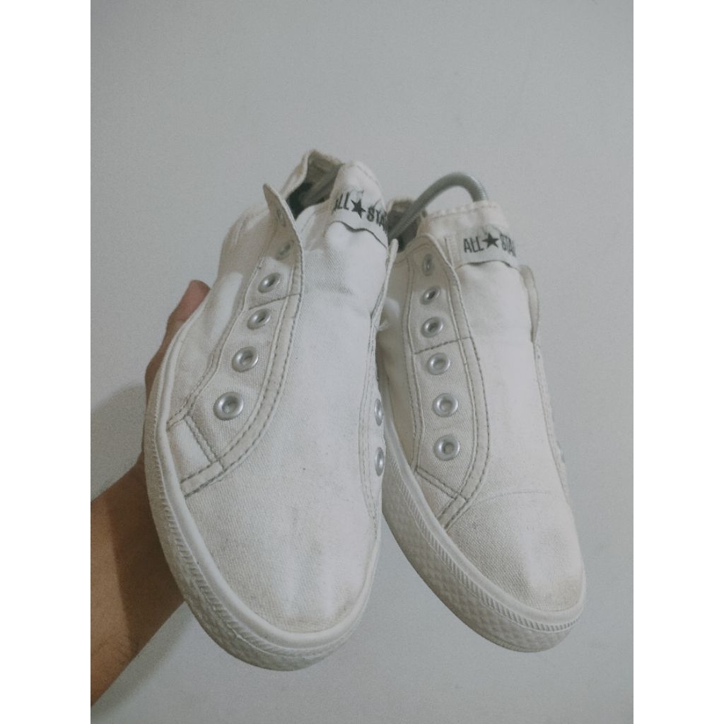 sepatu second Converse