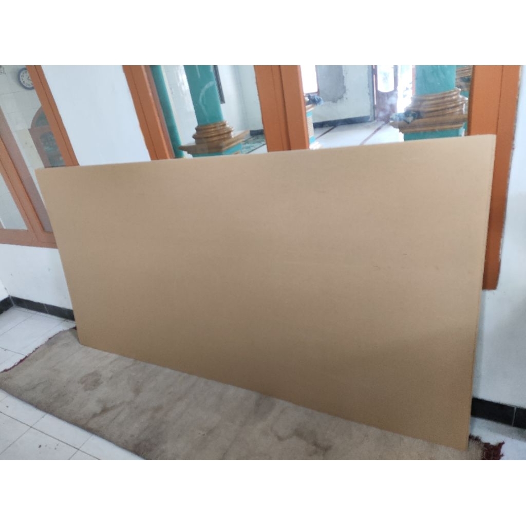 Akrilik Lembaran 3mm Hitam Ukuran 122x244 cm