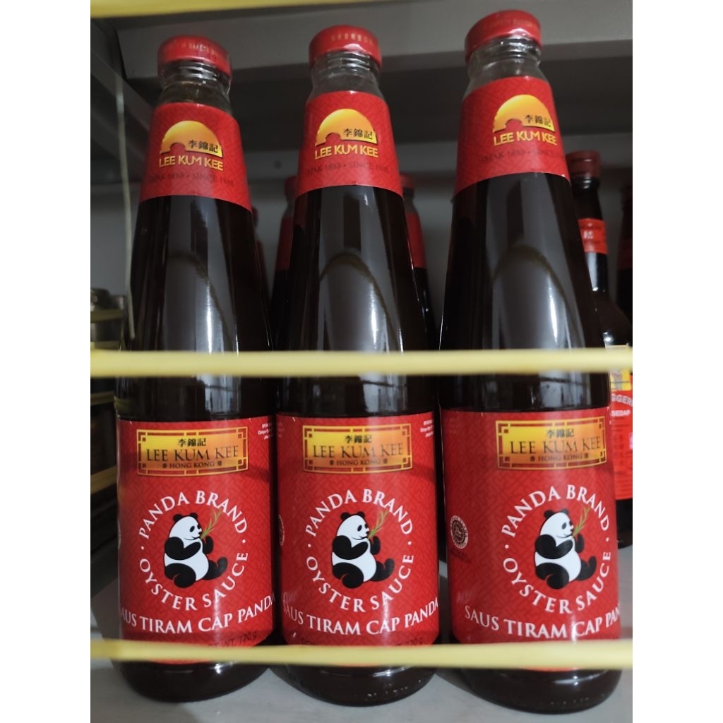 

Lee Kum Kee Oyster Sauce Saus Tiram Cap Panda 770 gram