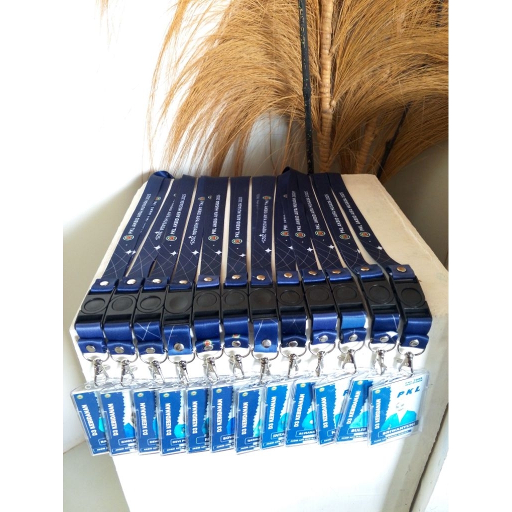 

Tali Lanyaerd Termurah