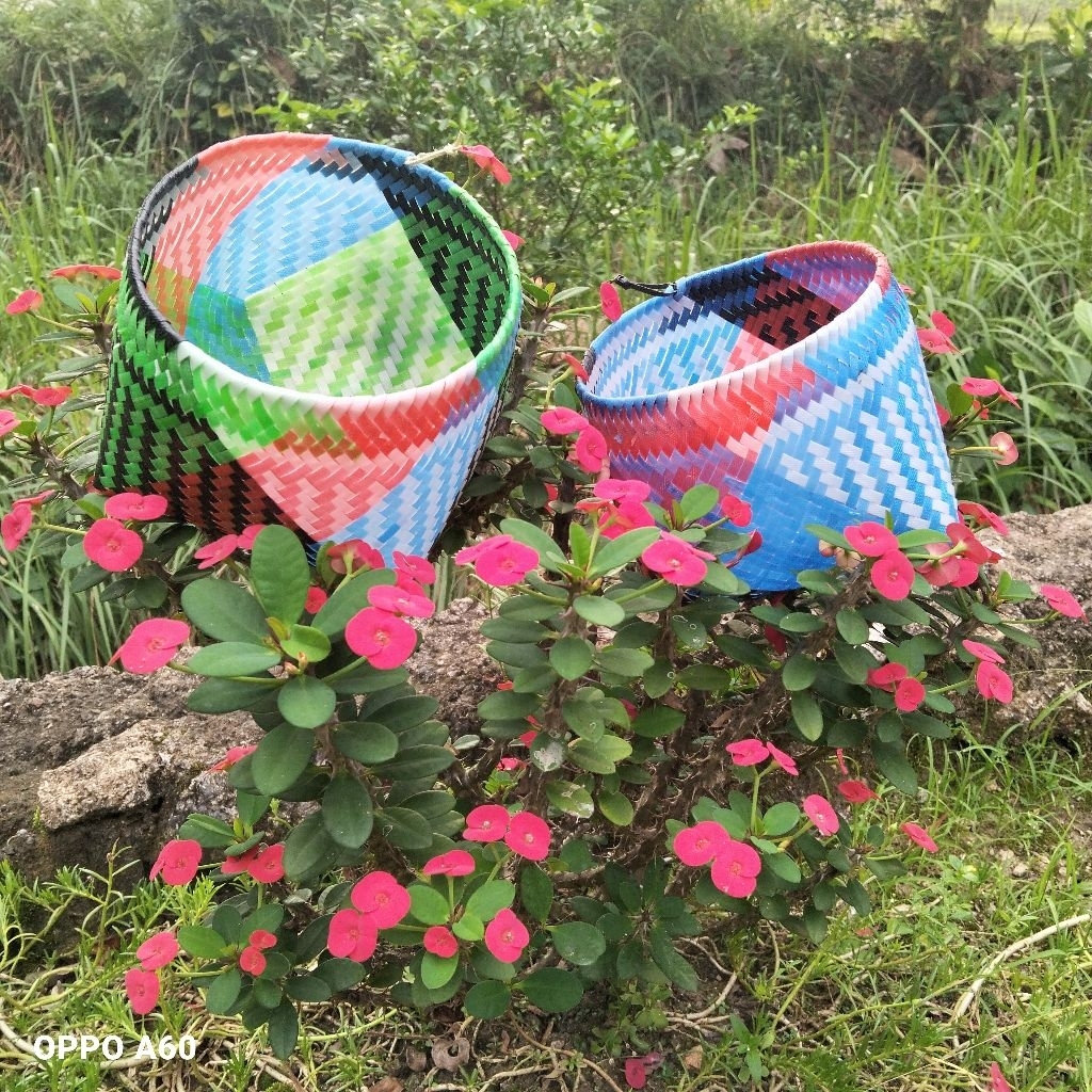 [Ukuran 1kg] Wadah Peniris Beras | Saringan | Besek Anyaman Plastik | Wadah Cuci Sayuran