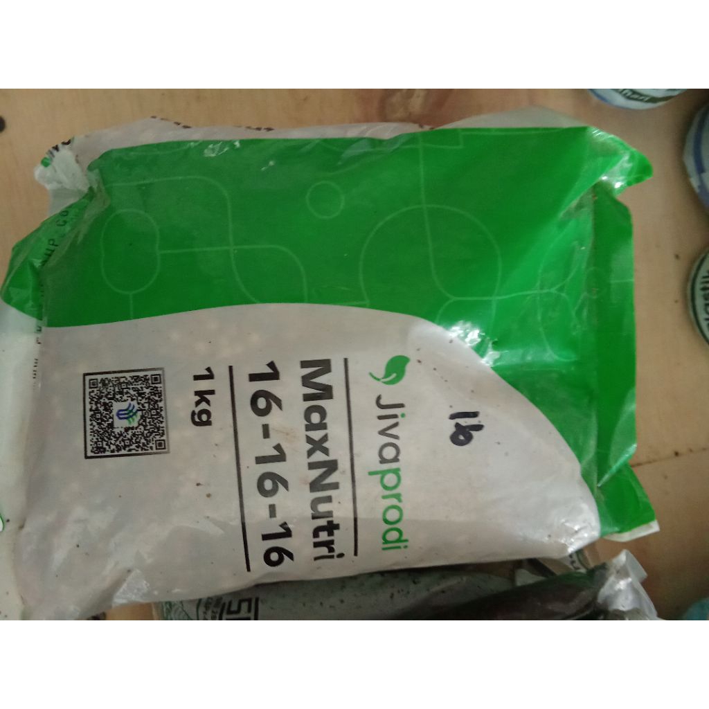 pupuk NPK 16. maxnutri
