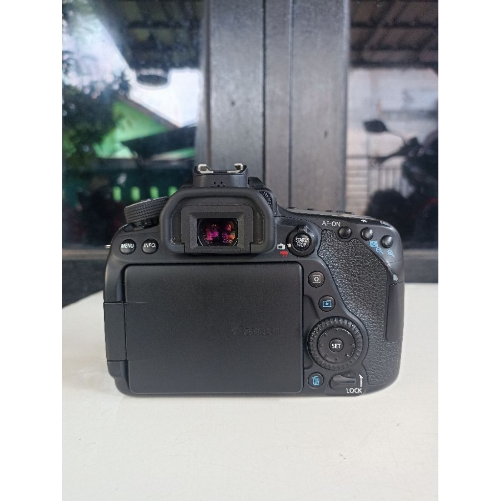 Kamera Second Canon 80D BO Body Only