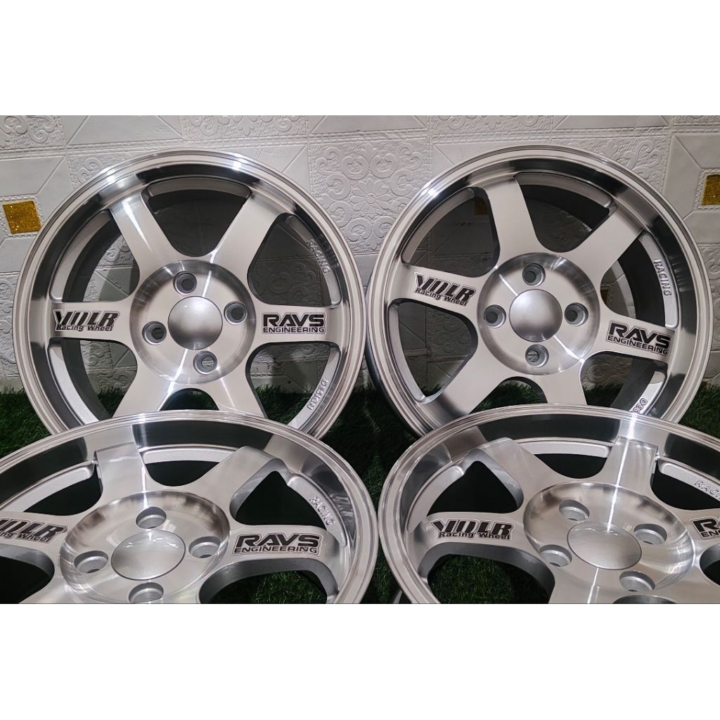 velg R15 Rays TE37