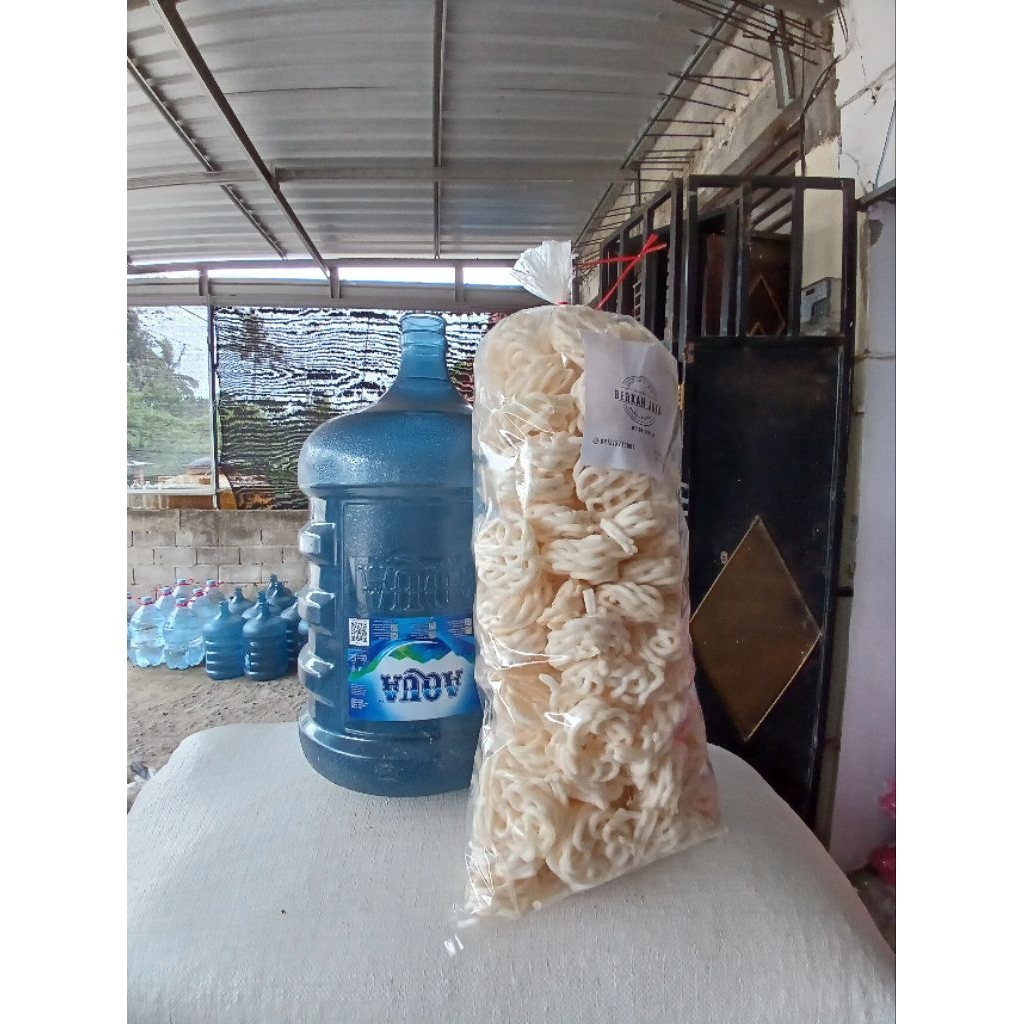 

KRUPUK GULING 500 GRAM UYEL KECIL MINTO