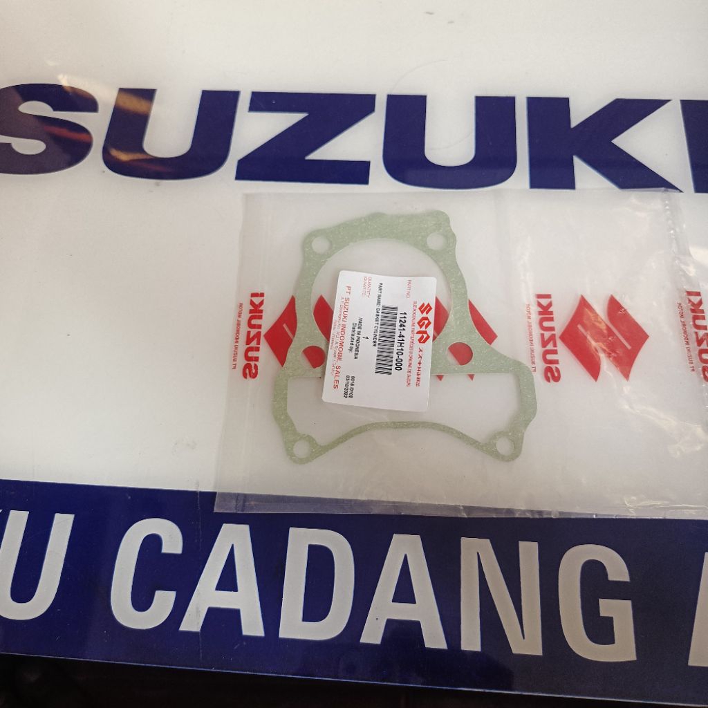 PAKING GASKET BLOK SEHER HAYATE 125 PAKING BLOK SEHER SUZUKI HAYATE 125 ORIGINAL SGP