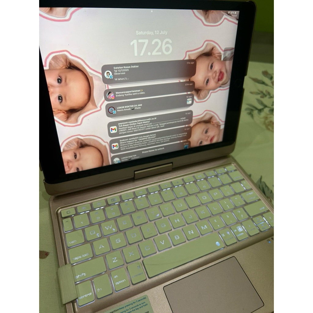 SOLD PRELOVED IPAD 9 256GB + FULLSET + FREE SMARTCASE 1JT
