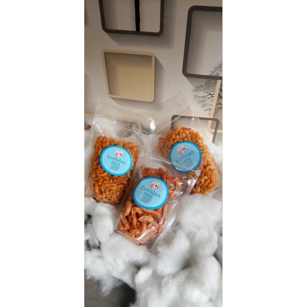 

makaroni & seblak ceker