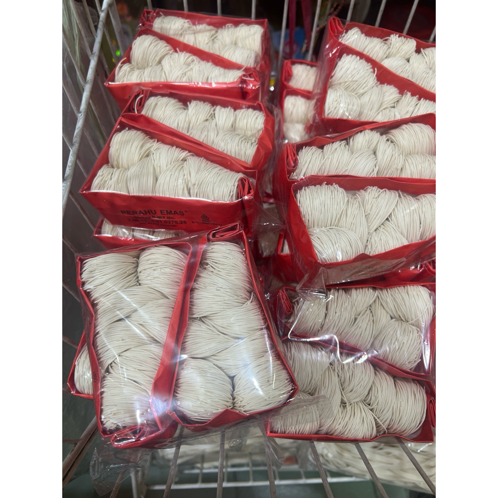 

miesua cap perahu emas tersedia ukuran besar dan kecil