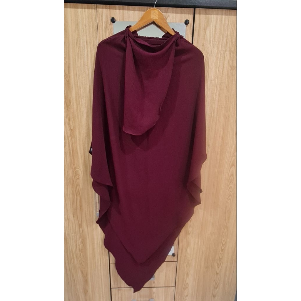 PRELOVED FK Instan Inaya Long Triangle Burgundy by Bellaluna