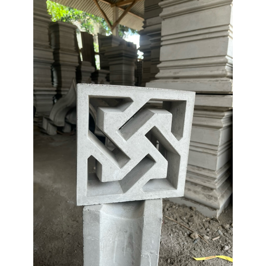 Roster beton minimalis roster beton dua muka