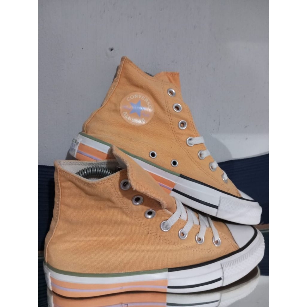 Converse Chuck Taylor All Star Fuel Orange