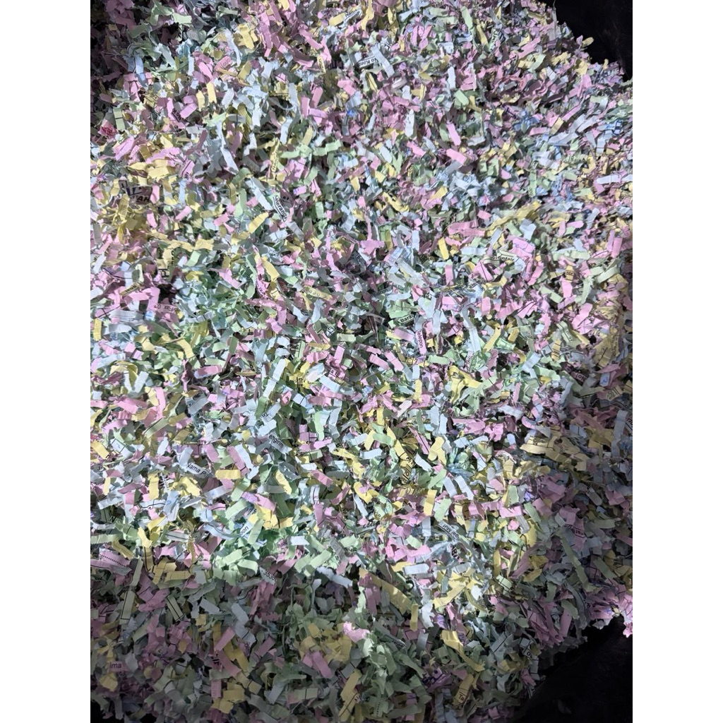 

(HARGA PER 250g) kertas bekas cacah shredded warna mix bahan packing