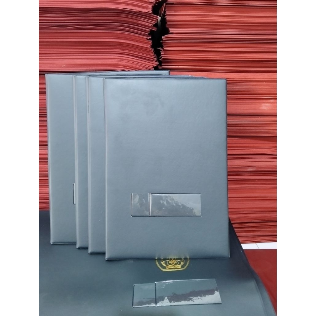 

Sampul Polos || Map Polos, Isi 10 Lembar (Biru Dongker)