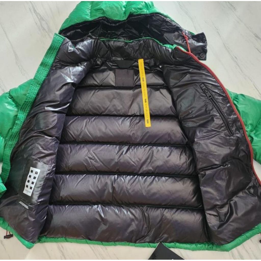 Preloved Moncler Genius Haggi Giubotto sz 3 Men with tag
