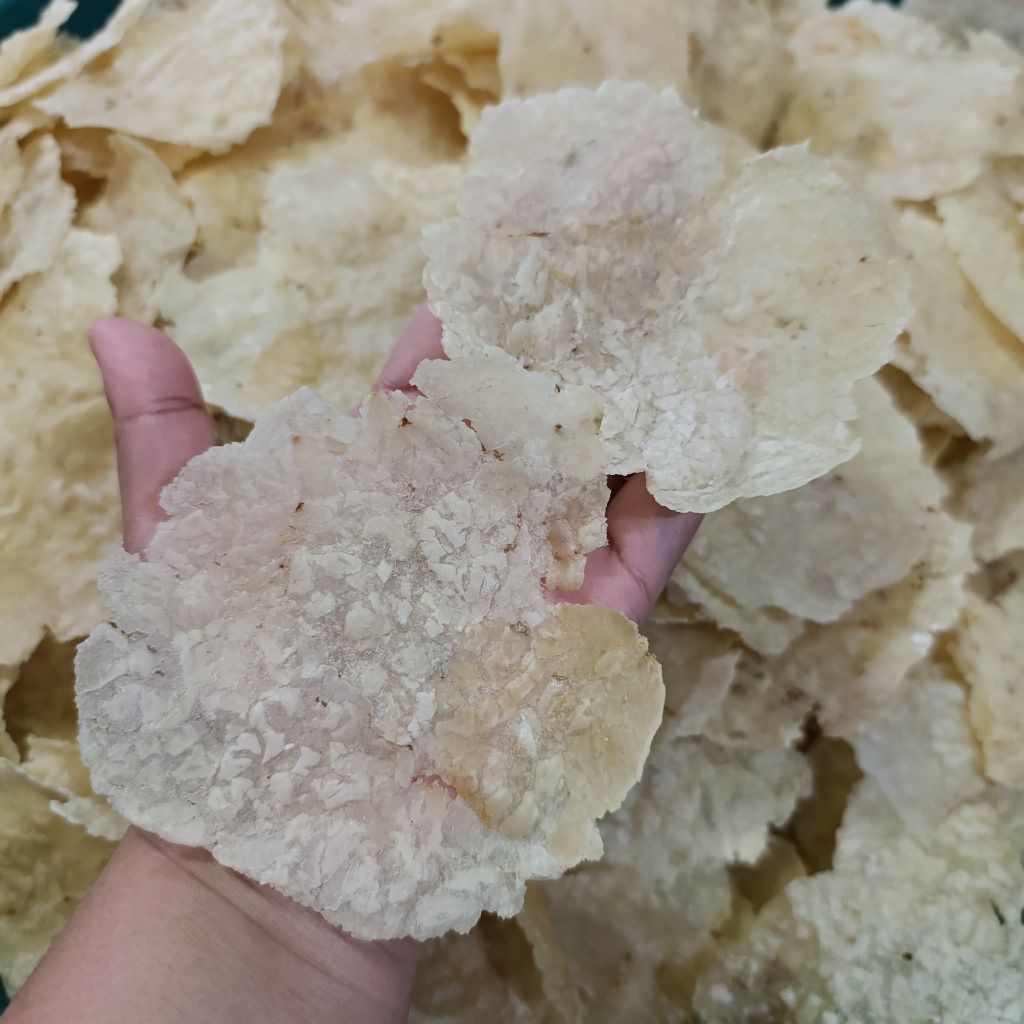 

emping aceh melinjo asli 100% lebar dan tipis homemade