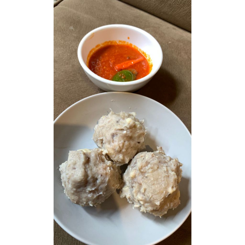 

Baso Urat Mozarella siram sambal
