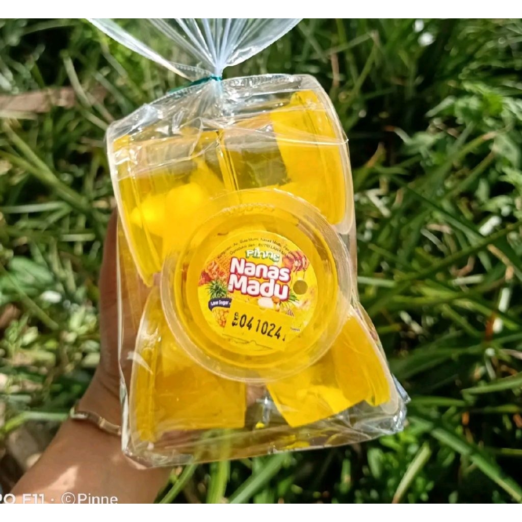 

Stup Nanas Madu asli isi 6pcs perbox