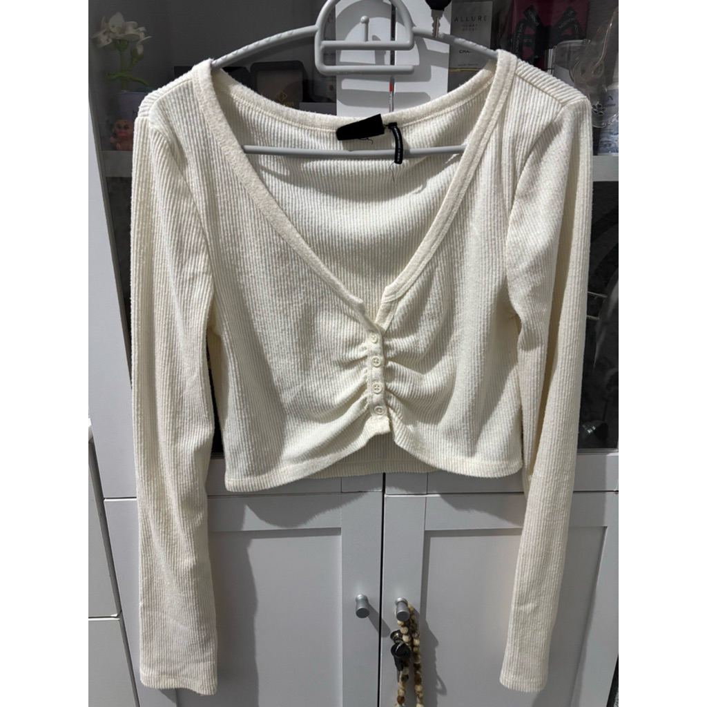 urban outfitters crop top