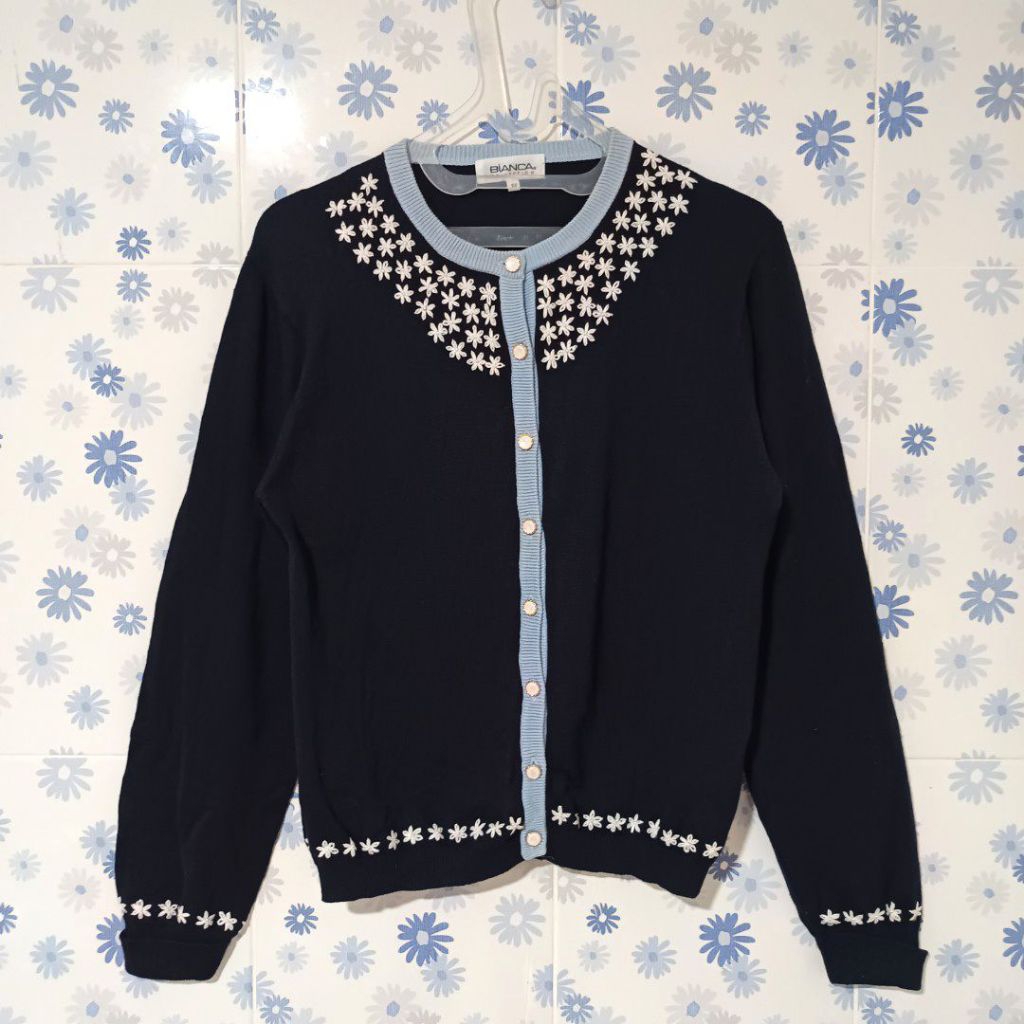 Cardigan Rajut Bordir Bunga O-Neck Navy Not Uniqlo GU ZARA