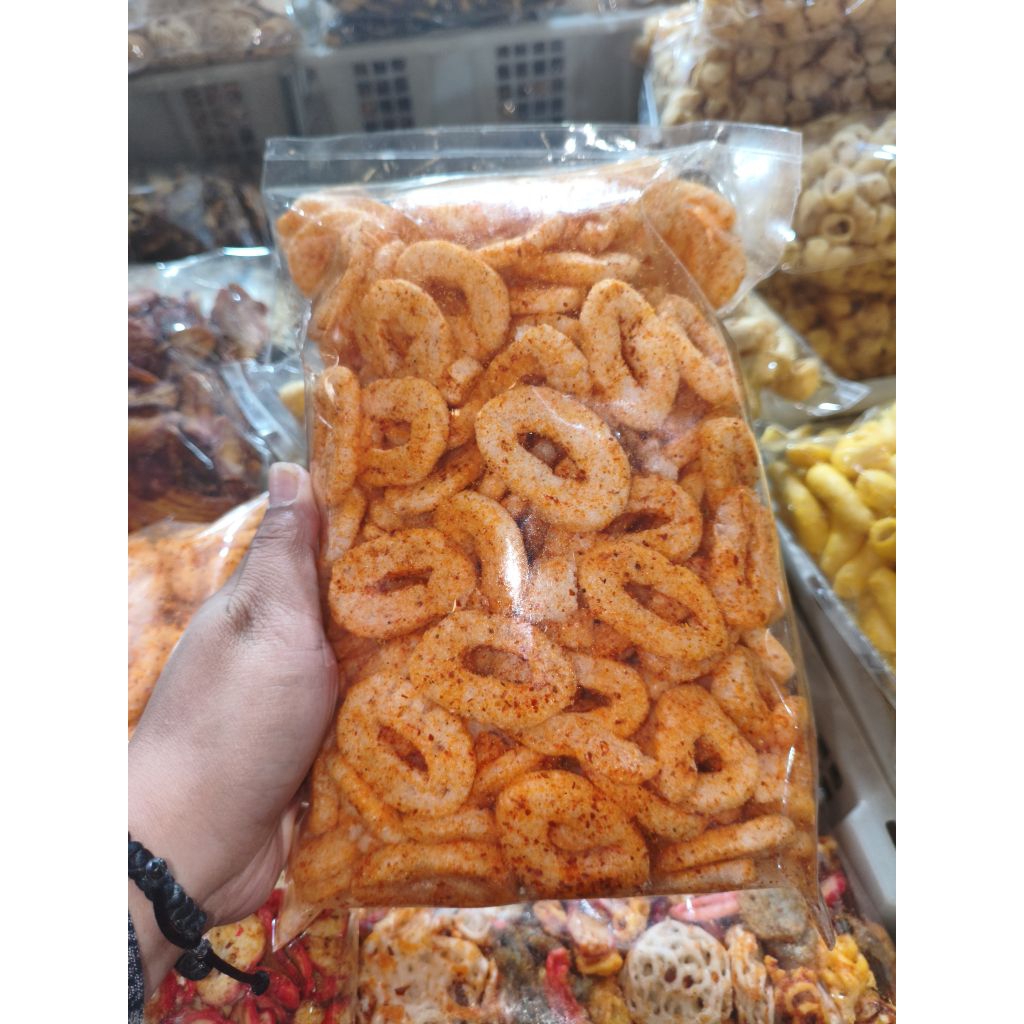 

kerupuk koin pedas