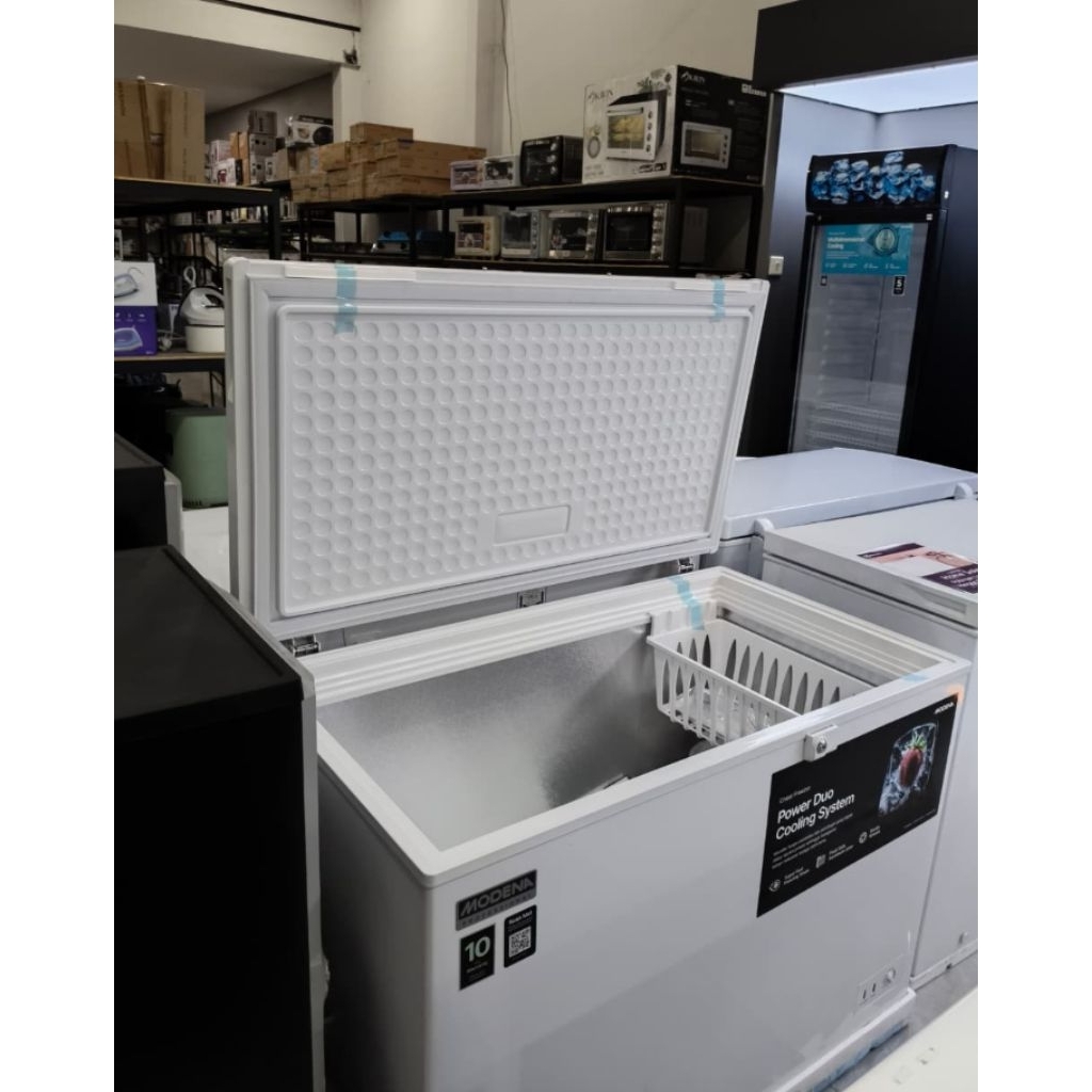 FREEZER BOX 200 Litter MODENA MD 0210 MLWH