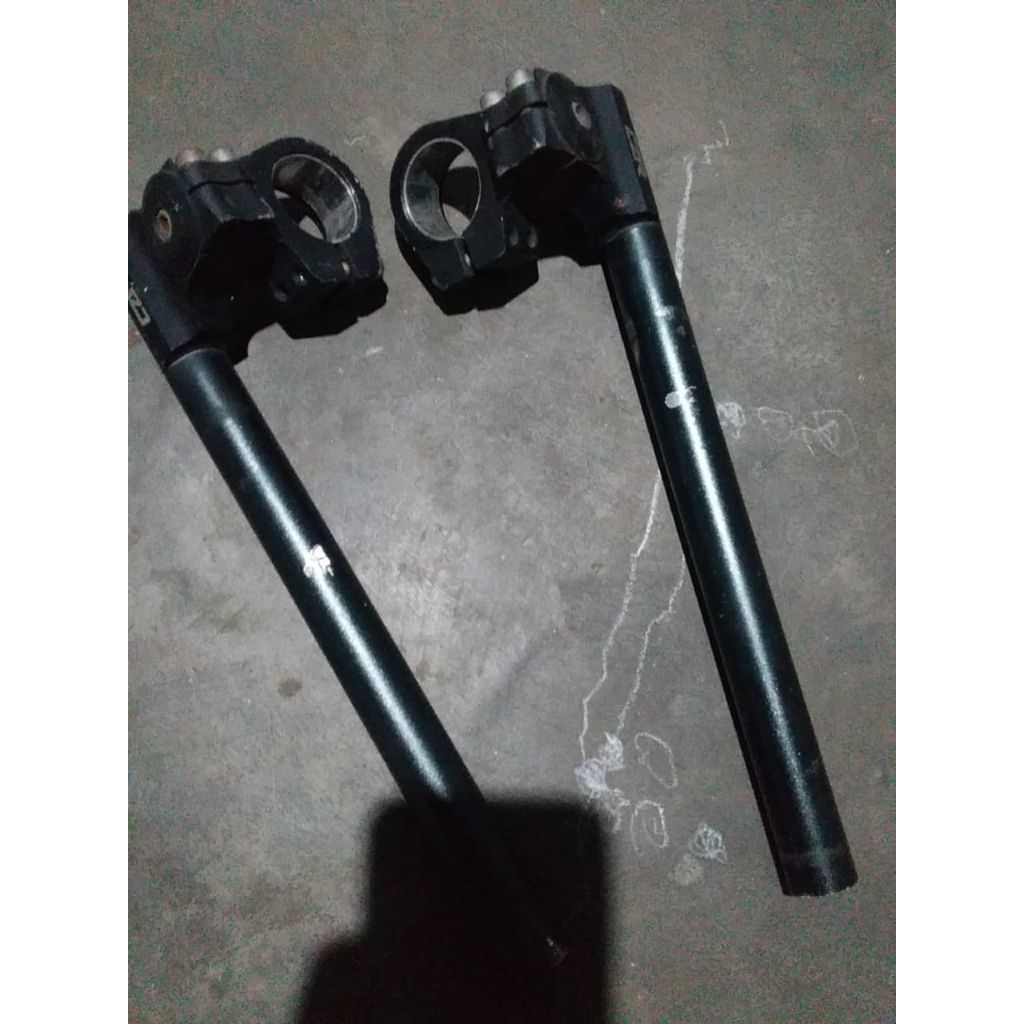 Stang CZR (Stang Jepit)