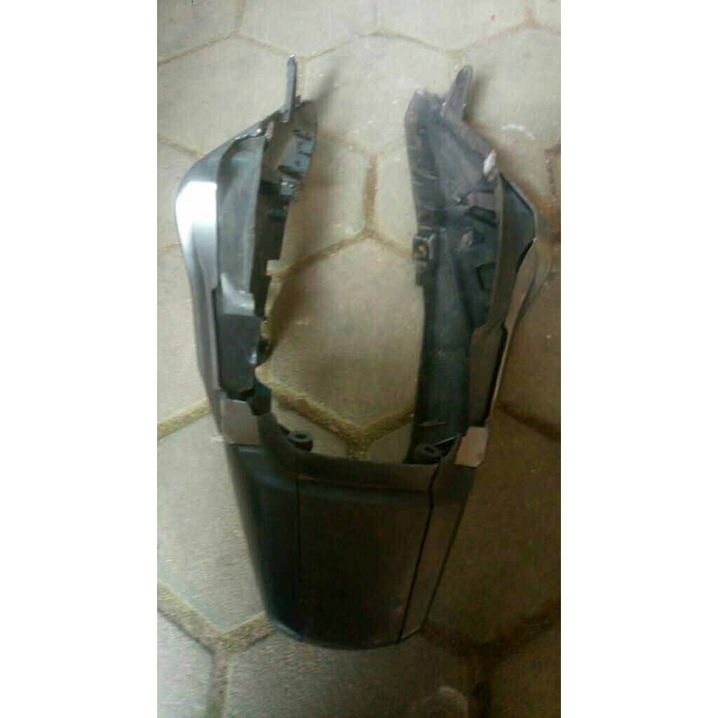 cover body belakang megapro mono