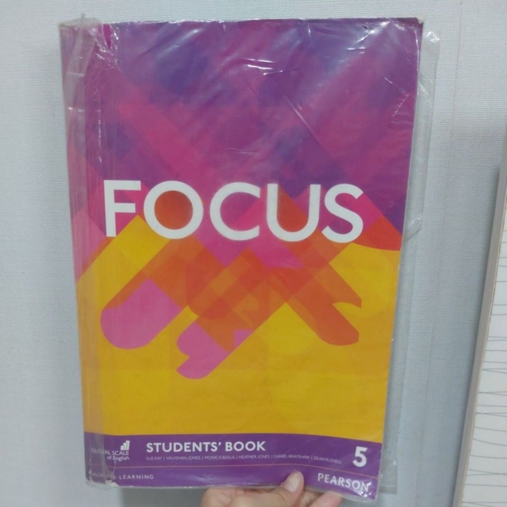 BUKU FOCUS 5 PEARSON STUDENT'S BOOK (SECOND)