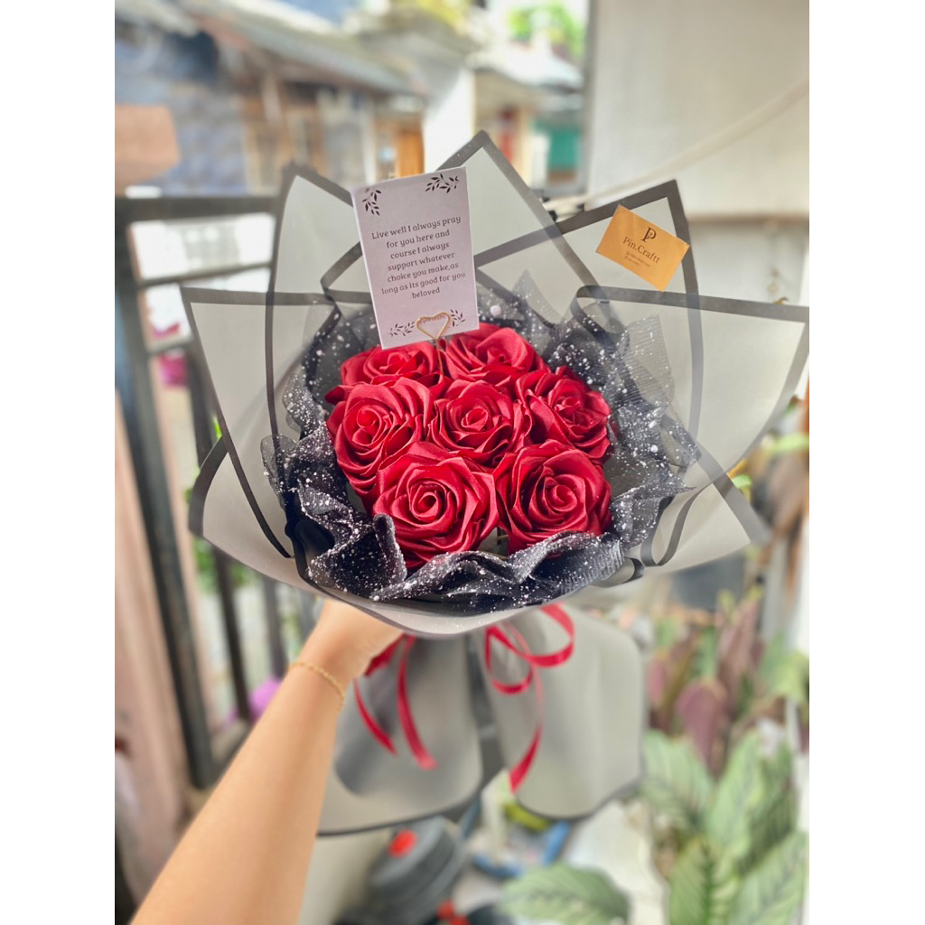 

bouquet pita satin 7tangkai|buket pita satin 7tangkai maroon navy pink|buket murah