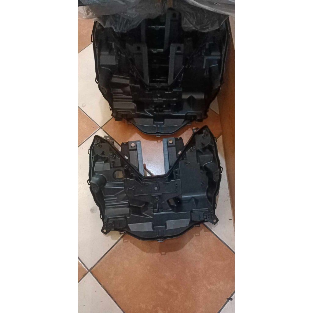 Reflektor Batok Housing Vario 125 New K2V 2022-2025 Original