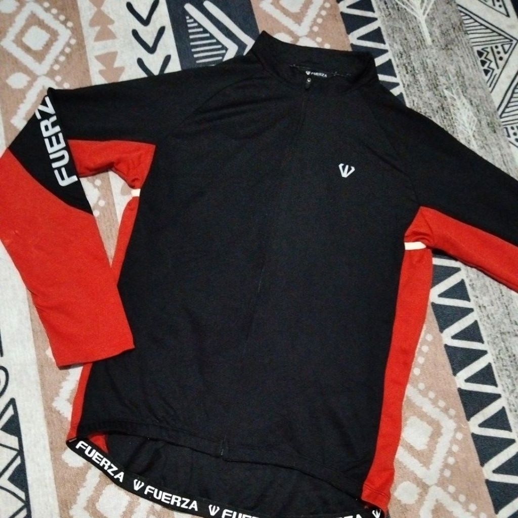 Fuerza Jersey sepeda