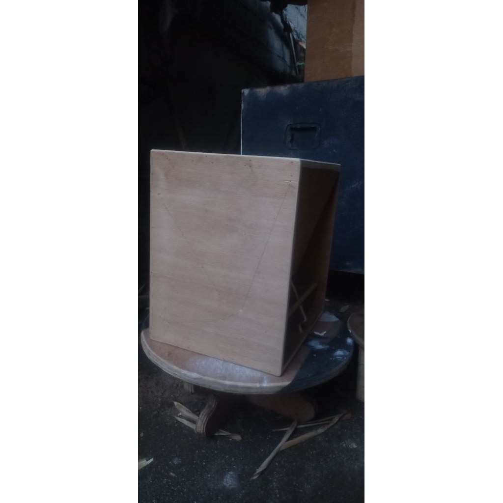 Box cla 8 inch single