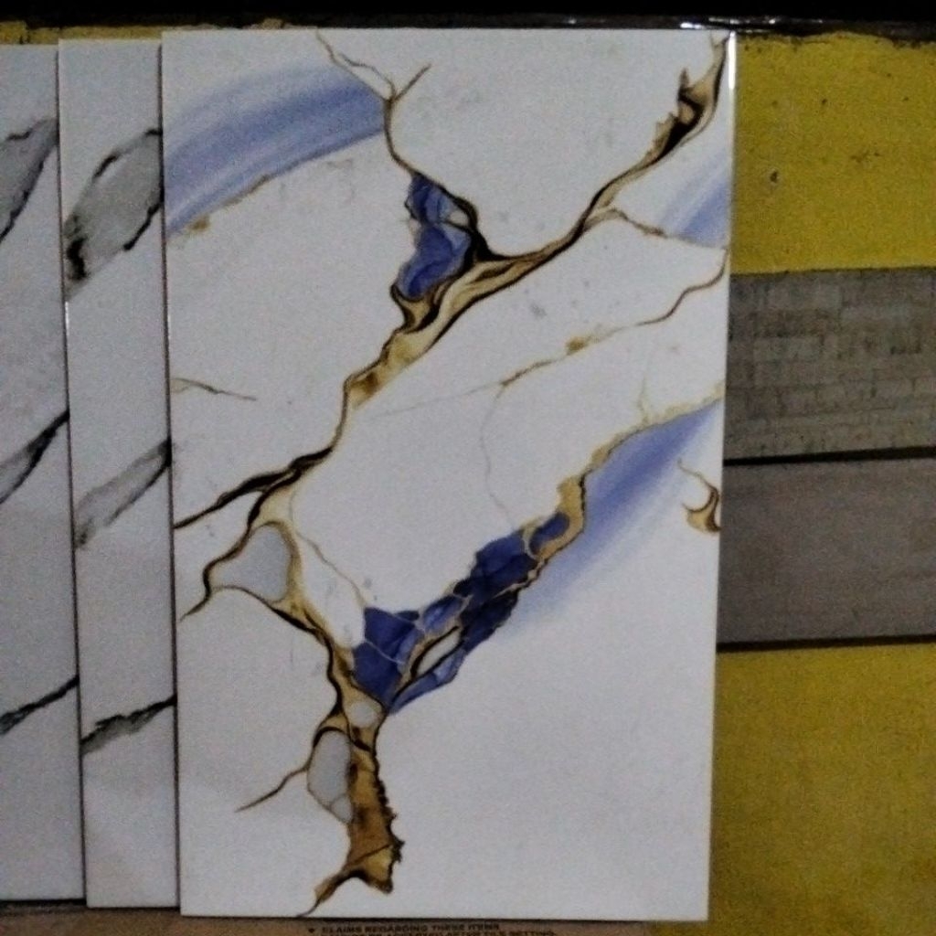 Keramik Dinding motif 25x40 Glosy KwA