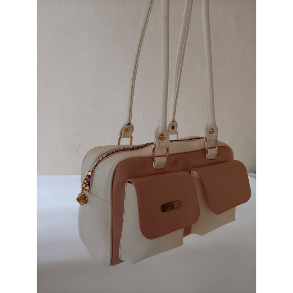 Leoni Combain White & Baby Pink 02_Tas Bahu Wanita