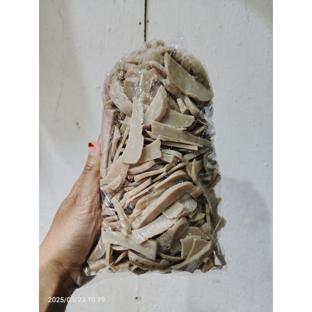 

(Keriwilan) Kerupuk Ikan Laut Mentah Khas Sidayu / Kerupuk Ikan Olahan Enak Lezat / Kerupuk Ikan Fresh (Uk. Keriwilan Campuran)