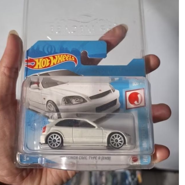 Hot Wheels honda civic type r ek9 putih short Car