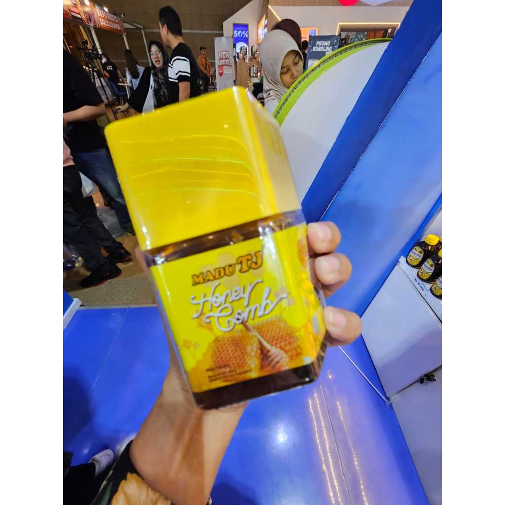 

Madu TJ Honeycomb 250gr - Madu Murni dengan Sarangnya
