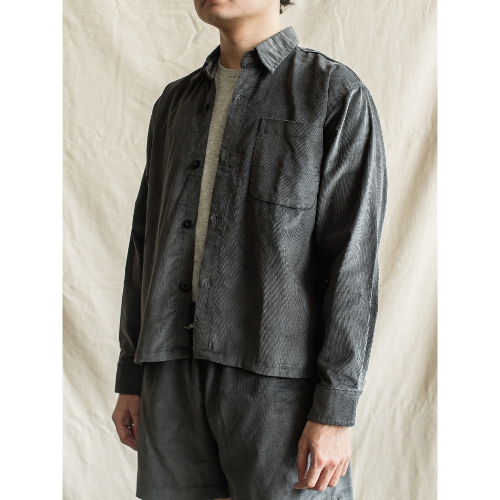 QUTN Kemeja Pria Lengan Panjang Oversized Boxy Overshirt LS - Pewter Corduroy