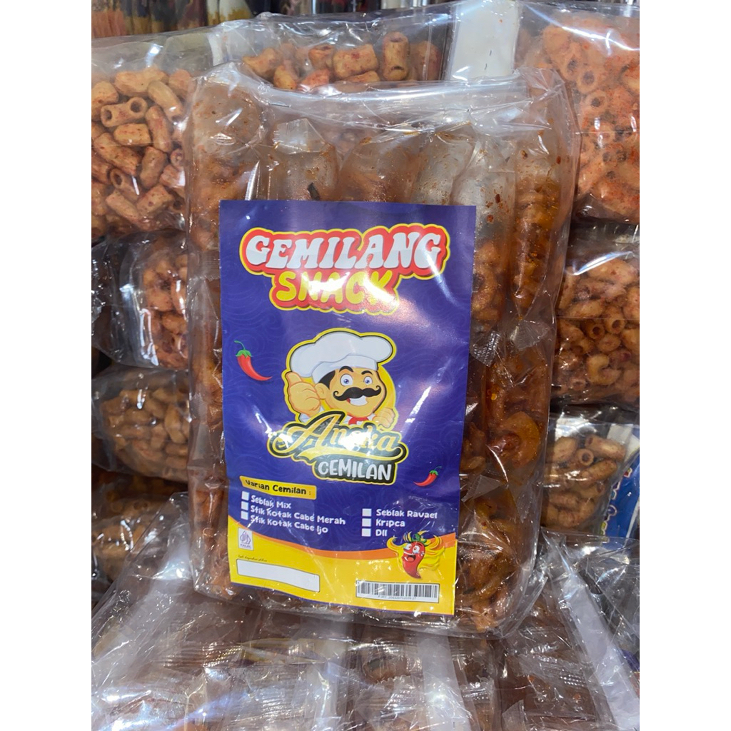 

MAKRONI PEDAS isi 20 pcs ANEKA CEMILAN “GEMILANG SNACK”