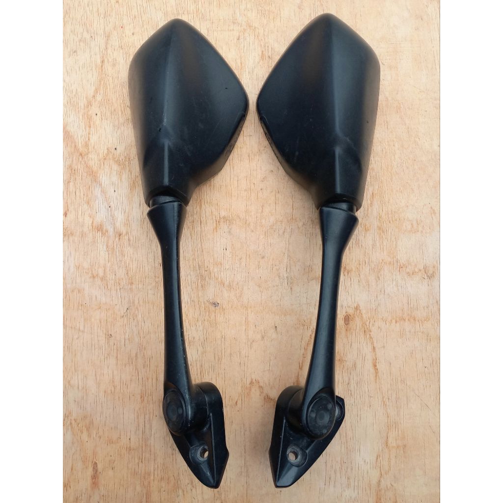 SPION SUZUKI GSX R 150 ORIGINAL