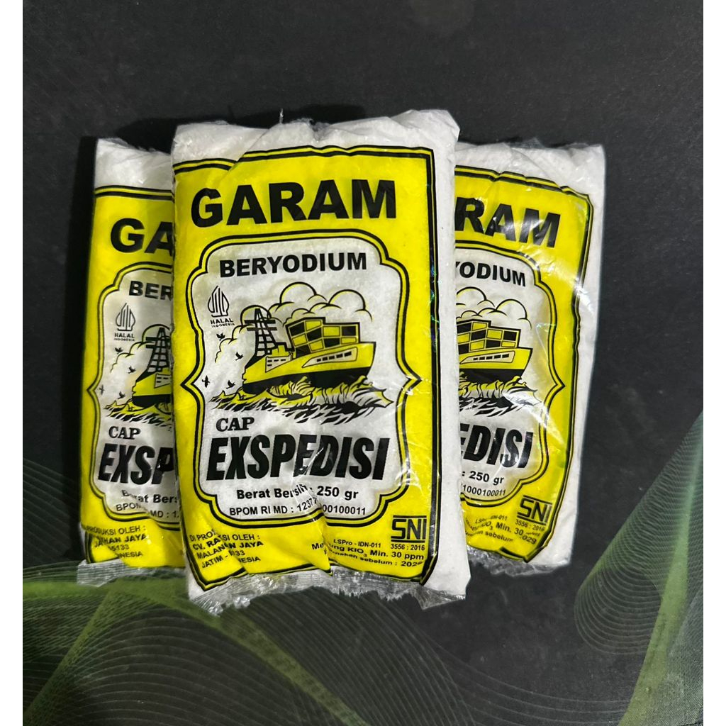 

(4 PCS) Garam Masak Cap Exspedisi 250gr Paket Hemat Garam 4 Biji Garam Cap Exspedisi 250gr Termurah